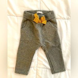 Baby girl pants size 6 months